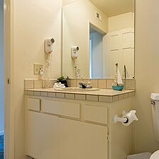 Channel Island Shores — Sample Bathroom