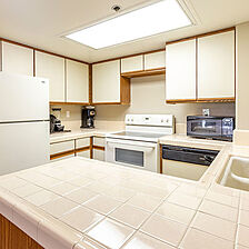 Capistrano Surfside Inn — Sample Kitchen