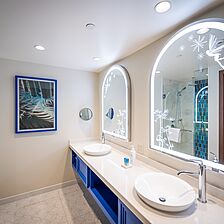 Villas at Disneyland Hotel — One-Bedroom and Two-Bedroom Bathroom