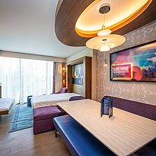 Villas at Disneyland Hotel — One-Bedroom and Two-Bedroom Dining Area