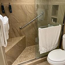 Eagle's Nest Beach Resort — Sample Tower Bathroom