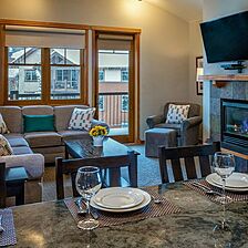 Grand Timber Lodge — Sample Living Area