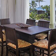 Club Wyndham Holua Resort at the Mauna Loa Village &mdash; Sample Dining Area