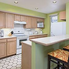 Club Wyndham Holua Resort at the Mauna Loa Village &mdash; Sample Kitchen