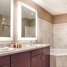 Club Wyndham Ocean Walk — Sample Bathroom With Whirlpool Tub