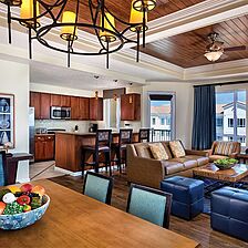 Club Wyndham Oceanside Pier Resort — Sample Dining Area