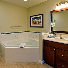 Club Wyndham Oceanside Pier Resort — Sample Bathroom
