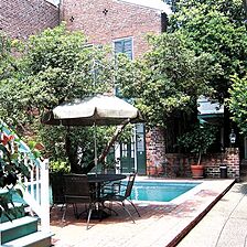 Mardi Gras Manor — Pool