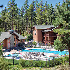 Club Wyndham South Shore — Pool Area With Grill