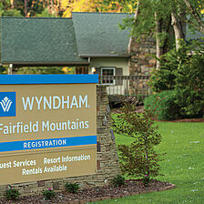 Club Wyndham Resort at Fairfield Mountains — Resort Entrance