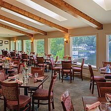 Club Wyndham Resort at Fairfield Mountains — Lakefront Dining