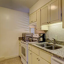 The Village at Palmetto Dunes — Sample Kitchen