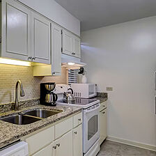 The Village at Palmetto Dunes — Sample Kitchen