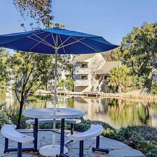 The Village at Palmetto Dunes &mdash; Outdoor Seating