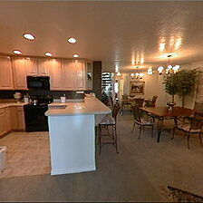 WorldMark Midway — Kitchen and Dining Area