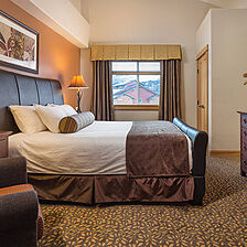 WorldMark Steamboat Springs Resort — Sample presidential suite bedroom
