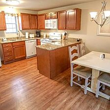 Spacious eat in Kitchen