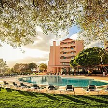Vila Galé Atlântico — Outdoor pool