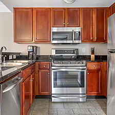 Hilton Grand Vacations at Anderson Ocean Club — Sample kitchen