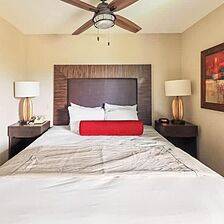 Pono Kai — Sample bedroom