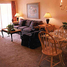 The Historic Powhatan Resort — Powhatan - Unit Living Area