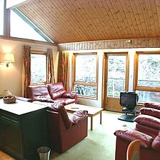 Langdale Estates — - Living area