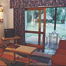 Sudwala Lodge — - Unit Living Area