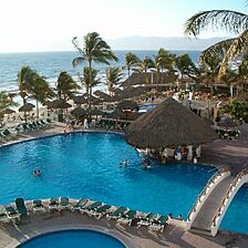 Marival Resort & Suites Nuevo Vallarta — Pool