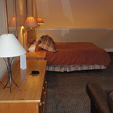 Grand Summit Resort Hotel - Mt. Snow — Sample unit loft bedroom