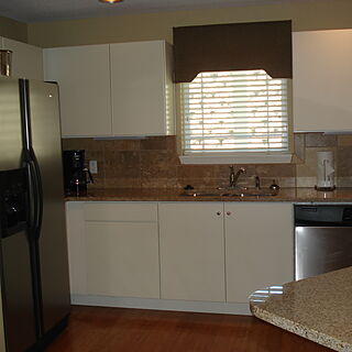 Holiday Inn Club Vacations Holiday Hills Resort — Sample unit kitchen