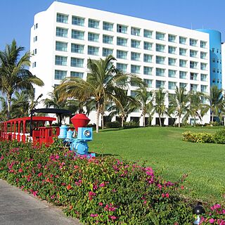 Mayan Palace at Vidanta Nuevo Vallarta — Real Working Mini-Train