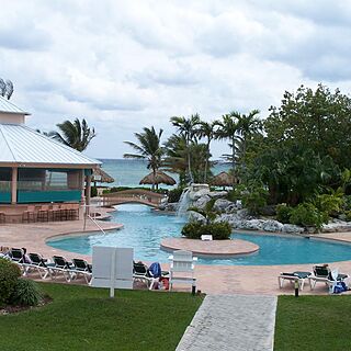 Island Seas Resort — Pool and pool bar