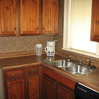 The Courtyards &mdash; Unit kitchen