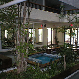 Seawatch On-the-Beach Resort — Atrium