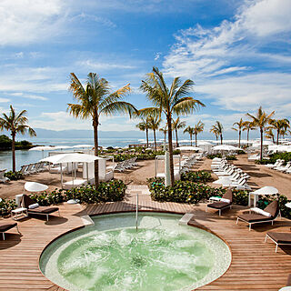 Grand Luxxe at Vidanta Nuevo Vallarta — Hot tub