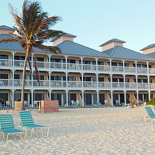 Morritt's Tortuga Club — Beach