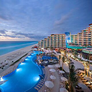 Hard Rock Hotel Cancun — - exterior