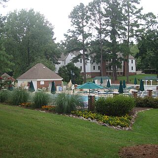Wyndham Patriots' Place — Swimming Pool