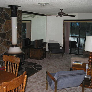 Peaceful Bay Resort and Club — - Inside a unit