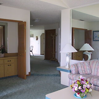 Sunisands Beach Club Resort — - Unit Living Area