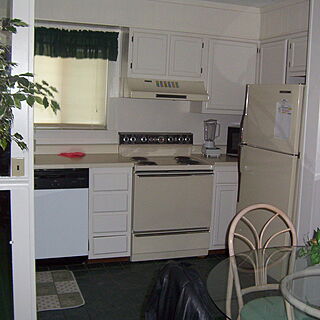 American Vacation Resort at Hilton Head Island — - Unit Kitchen