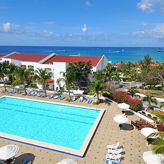 Simpson Bay Resort and Marina — Pool