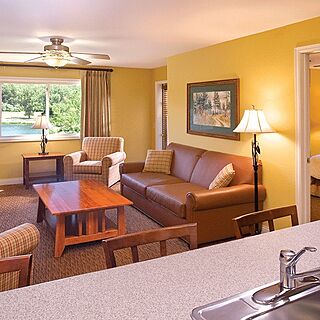 Mirror Lake & Tamarack &mdash; Living Area