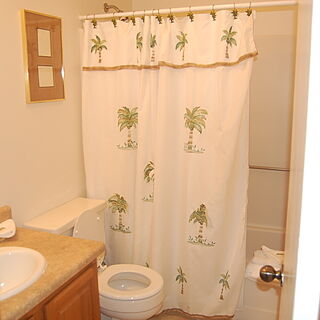 Southern Shores Beach Resort — Bathroom