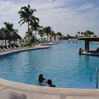 Mayan Palace at Vidanta Riviera Maya — - outdoor pool
