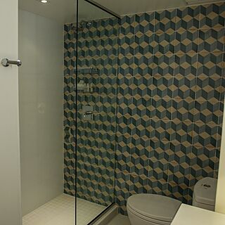 Renaissance Wind Creek Aruba - Marina Tower &mdash; Sample unit bathroom