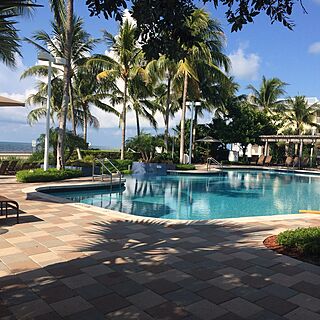 Hyatt Windward Pointe Resort &mdash; Pool Area With Loungers and Umbrellas