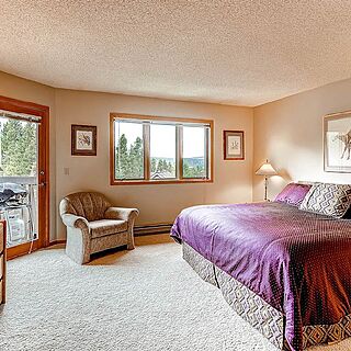Woods Manor Condominiums &mdash; Bedroom