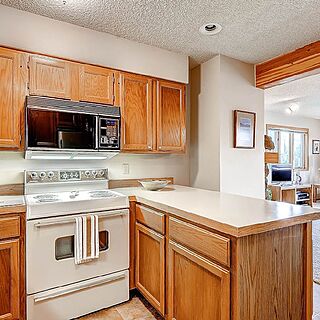 Woods Manor Condominiums — Kitchen