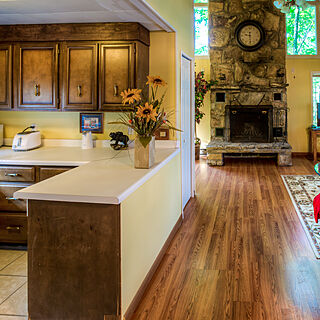 Club Chalet of Gatlinburg — - 1A Kitchen and Living Area